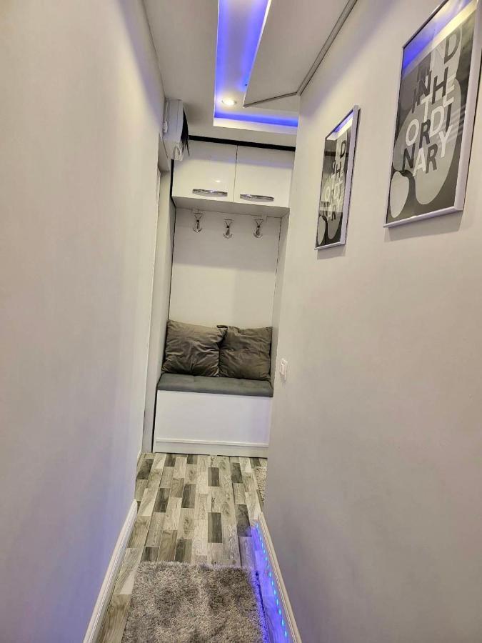 Studio Delux Giurgiu Ngoại thất bức ảnh