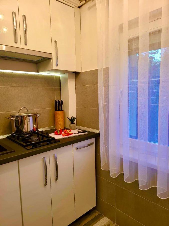 Studio Delux Giurgiu Ngoại thất bức ảnh