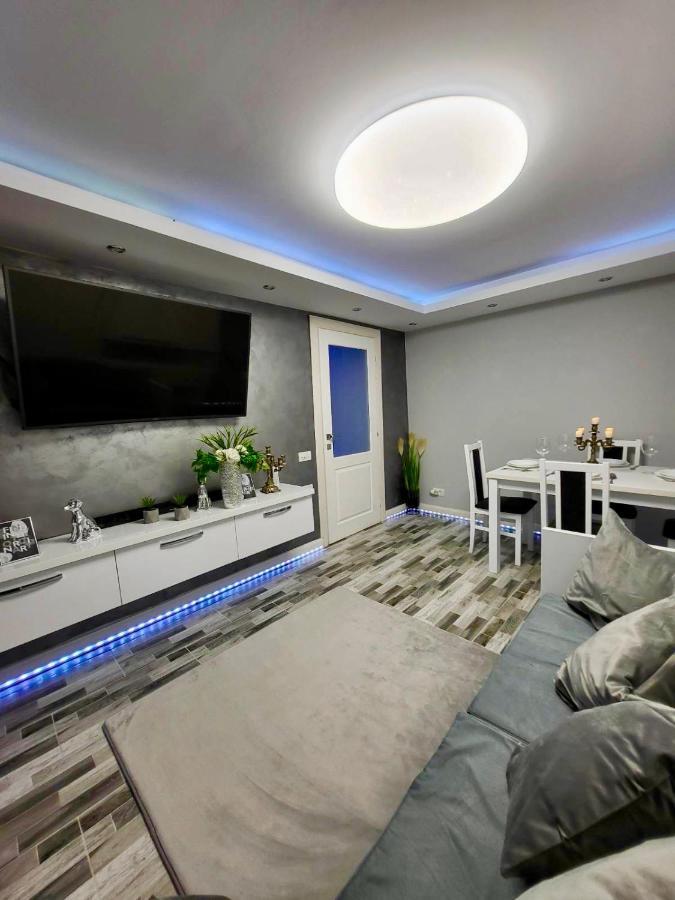 Studio Delux Giurgiu Ngoại thất bức ảnh