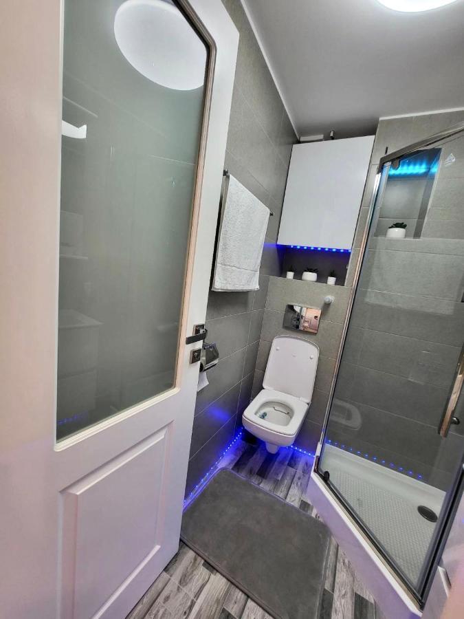 Studio Delux Giurgiu Ngoại thất bức ảnh