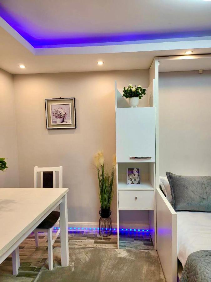 Studio Delux Giurgiu Ngoại thất bức ảnh